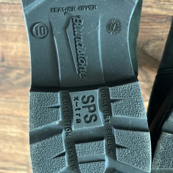 Blundstone Men's Rustic Black Chelsea Classic Boots - Picture 8 of 16